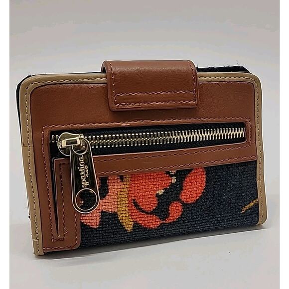 SPARTINA 449 Wallet Mary Lavinia Bifold Canvas Leather Logo W/ Zipped Coin Pockt - Picture 3 of 12